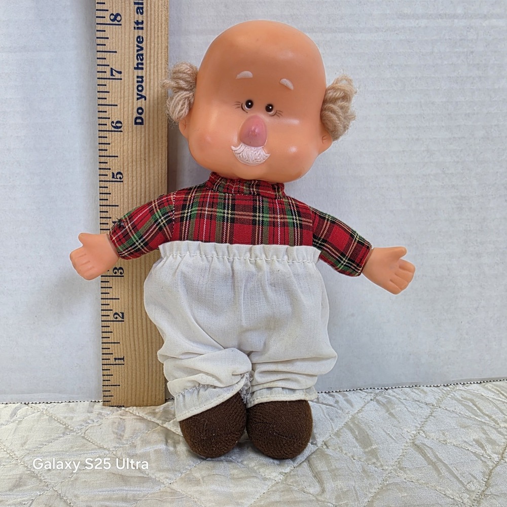 Vintage 1982 J Shin Village Toys Grandpa Ice Cream Doll 7½"